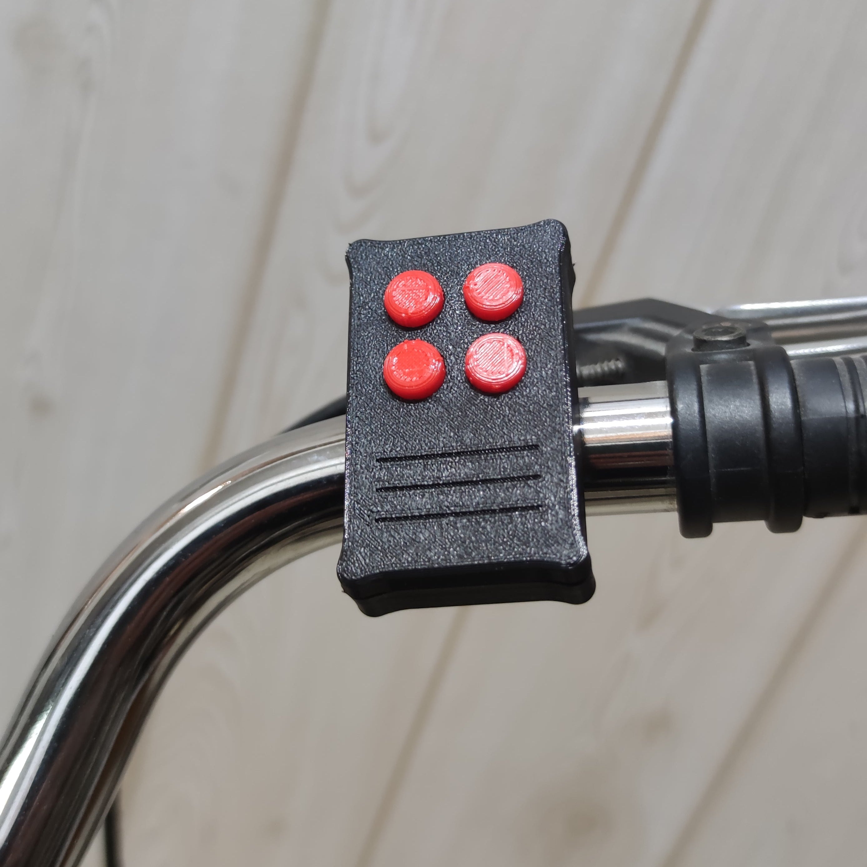 APRI CANCELLO UNIVERSALE PER MANUBRIO MULTIFREQUENZA