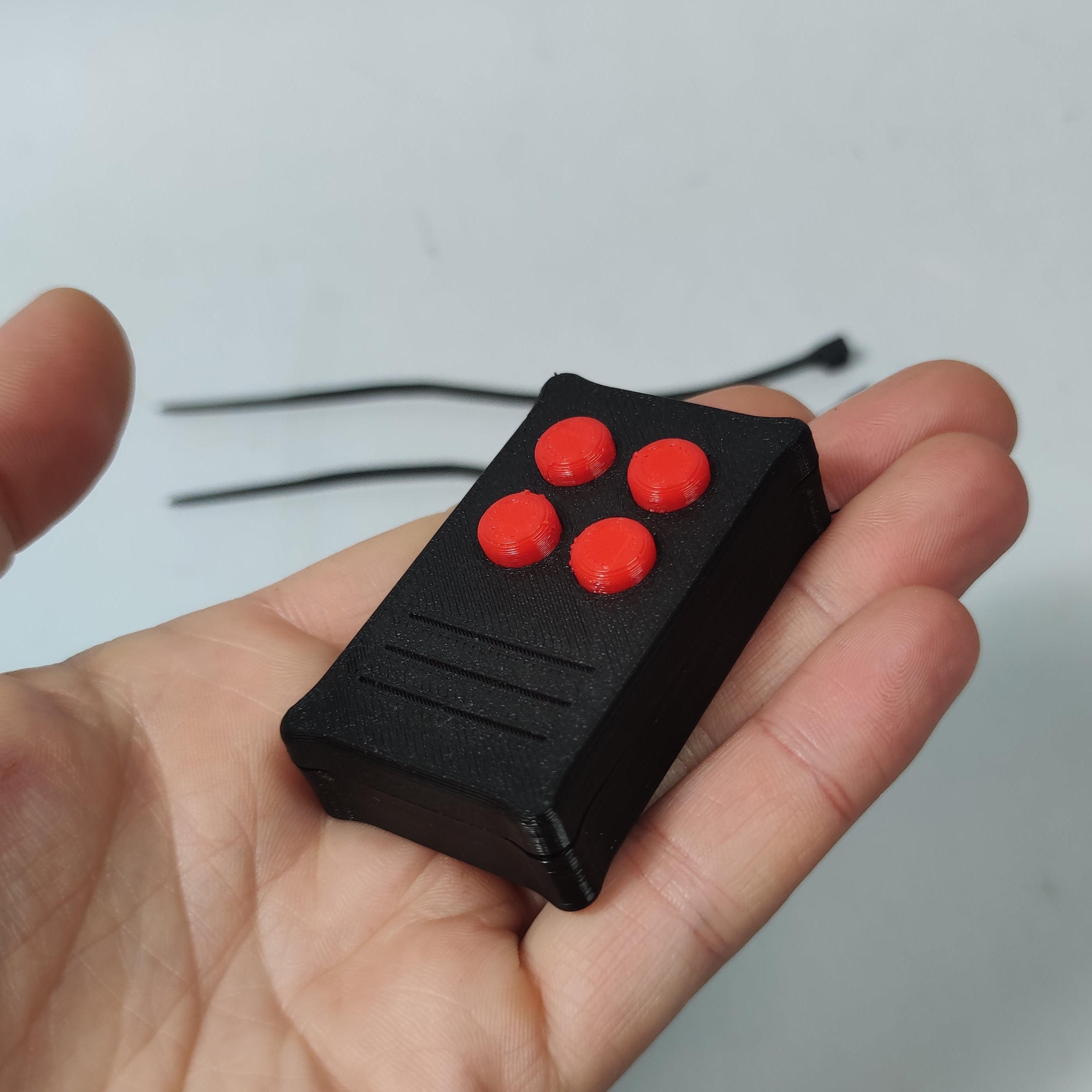 APRI CANCELLO UNIVERSALE PER MANUBRIO MULTIFREQUENZA